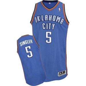 Maillot NBA Authentic Kyle Singler #5 Oklahoma City Thunder Road Bleu royal - Homme