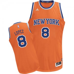 Maillot NBA New York Knicks #8 Robin Lopez Orange Adidas Swingman Alternate - Femme