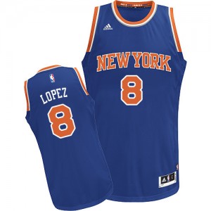 New York Knicks Robin Lopez #8 Road Swingman Maillot d'équipe de NBA - Bleu royal pour Homme