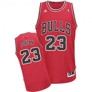 Chicago Bulls Michael Jordan #23 Road Swingman Maillot d'équipe de NBA - Rouge pour Homme
